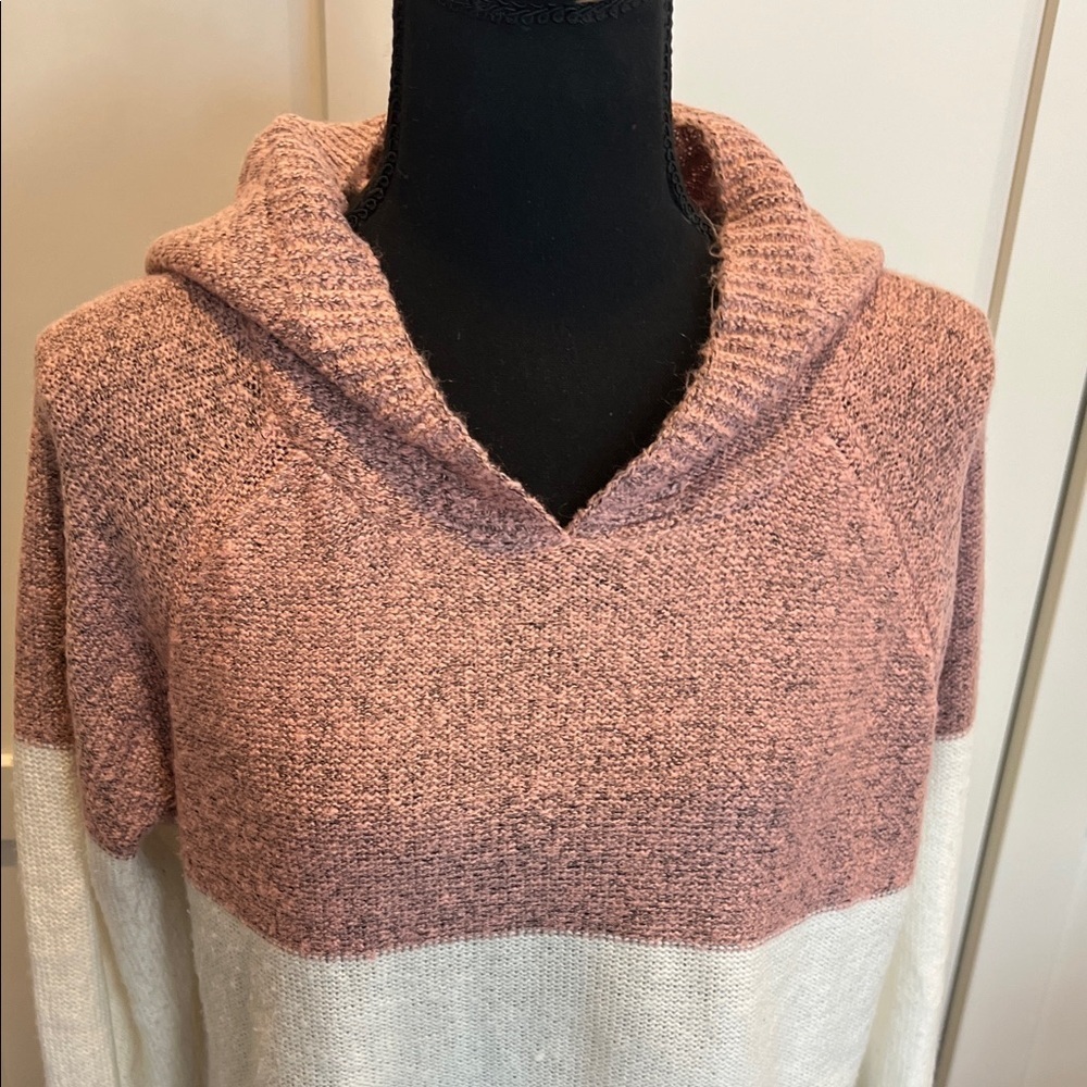 The Slope Colorblock Pullover Sweater - Pink, White, and Gray Size L - Picture 3 of 8